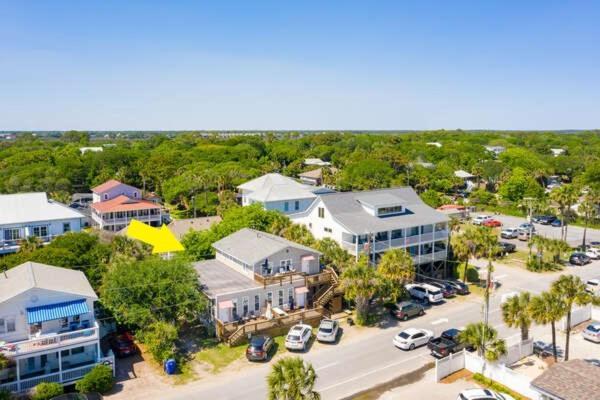 Salty Shack Unit C - Salty Shack - Dog Friendly Home - Across From The Beach - Central Location! Folly Beach Eksteriør billede